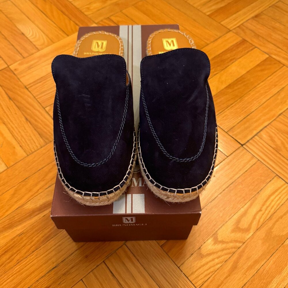 **BRAND NEW NEVER WORN** Bruno Magli Men’s Suede Slip-On Espadrilles 11